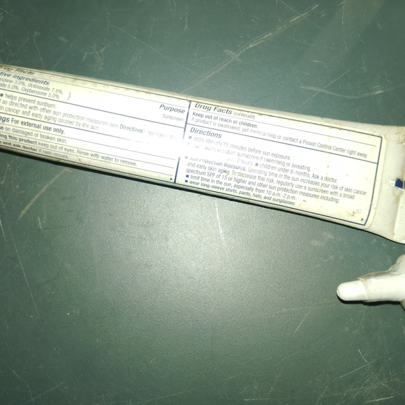 Skincare Set - Picture 7 of 16